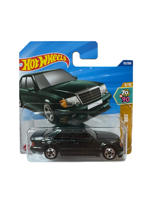 Hot Wheels Mercedes-Benz 500E